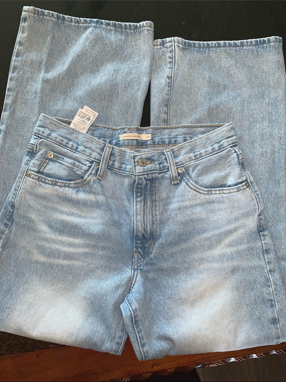 Levi's Light Blue High-Rise Straight Jeans - Picture 3 of 7